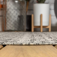 Moroccan Geometric Textured Weave Indoor/Outdoor Gray/Black