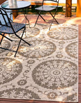 Indoor/Outdoor Botanical Collection Floral Abstract Transitional Flatweave Beige /Brown Area Rug