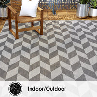 Geometric Black Grey Indoor/Outdoor Area Rug - UV/Weather Resistant