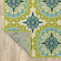 Carrington Mariefred Floral Indoor/ Outdoor Area Rug