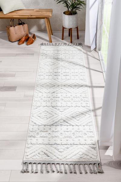 Eliana Tribal Geometric Chevron pattern Cream High-Low Textured Rug