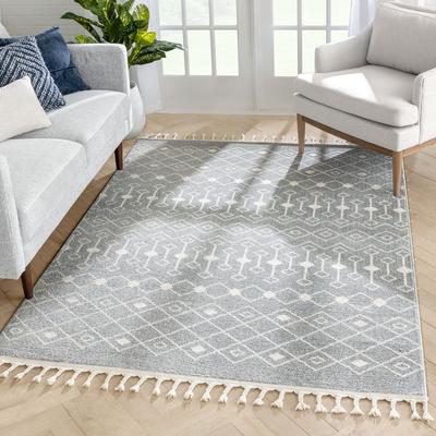 Nordic Tribal Trellis Pattern Grey Soft Rug
